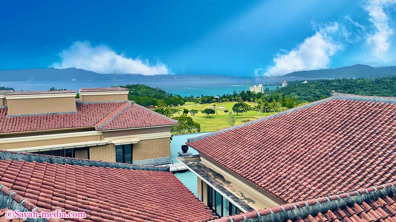 ザ・リッツ・カールトン沖縄のテラスからの景色