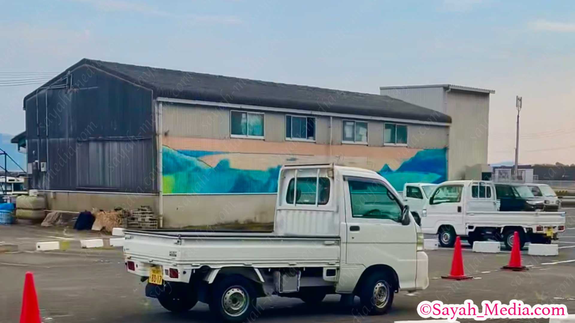 和歌山県和歌浦のアート「浦千鳥」